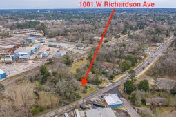 1001 W Richardson Avenue  photo 4