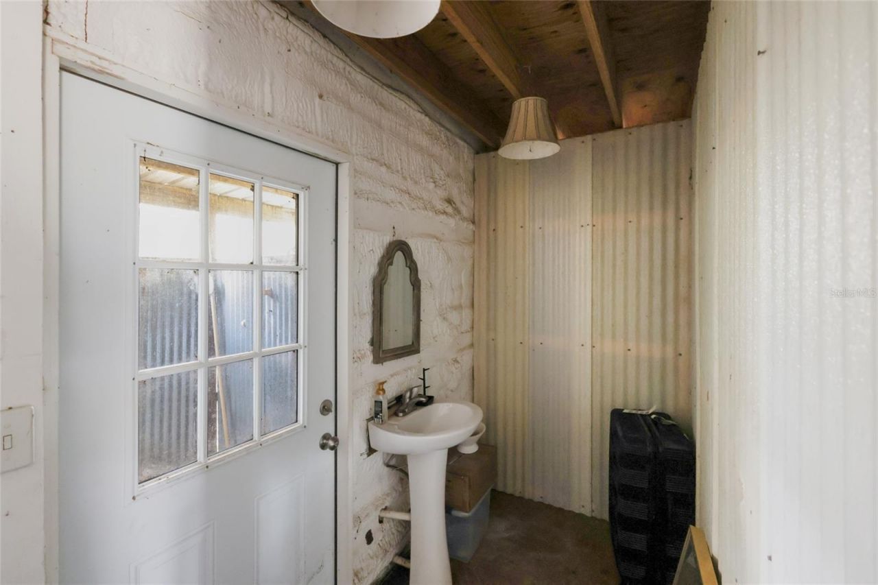 2731 Logue Road, Myakka City, FL 34251 Photo