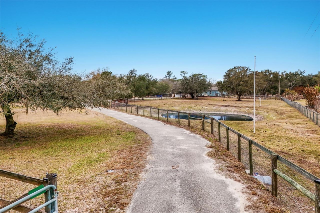 2731 Logue Road, Myakka City, FL 34251 Photo