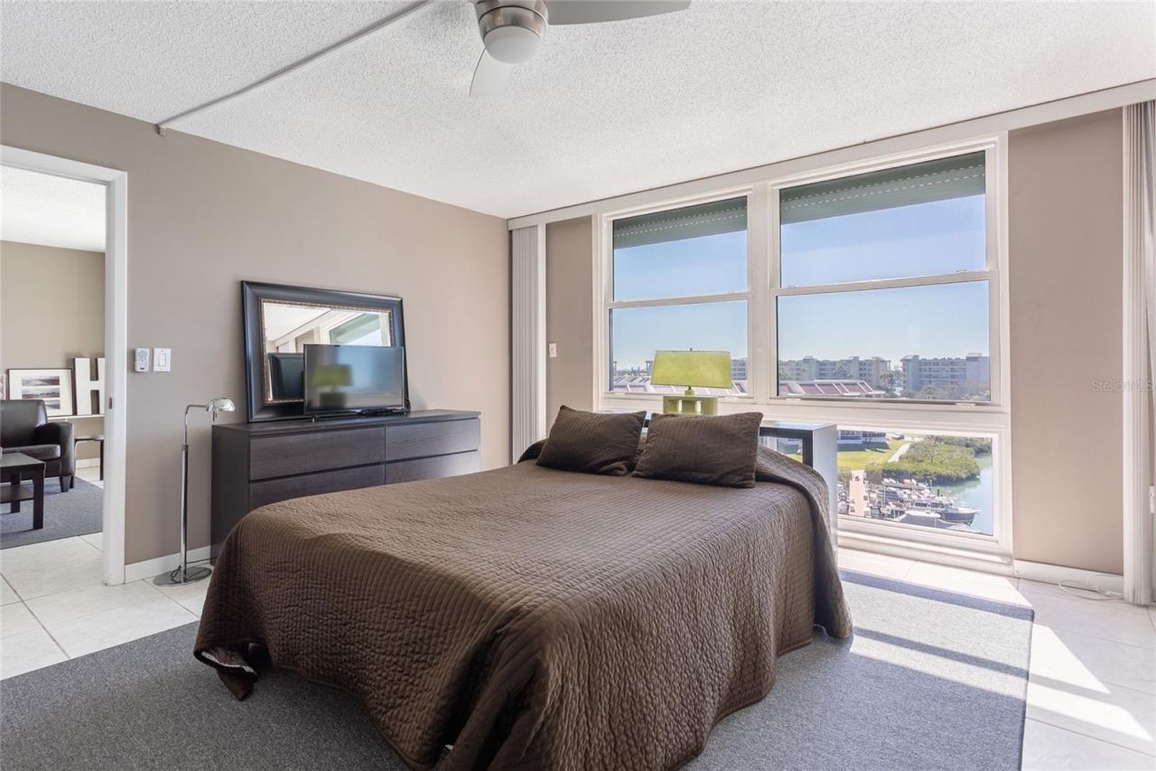 7600 Sun Island Drive S, Unit 707, South Pasadena, FL 33707 Photo