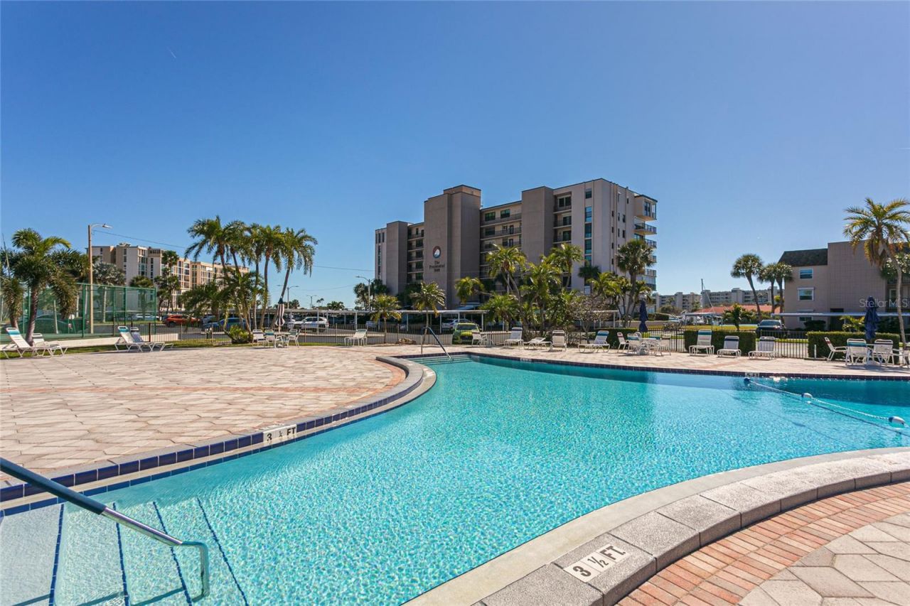 7600 Sun Island Drive S, Unit 707, South Pasadena, FL 33707 Photo