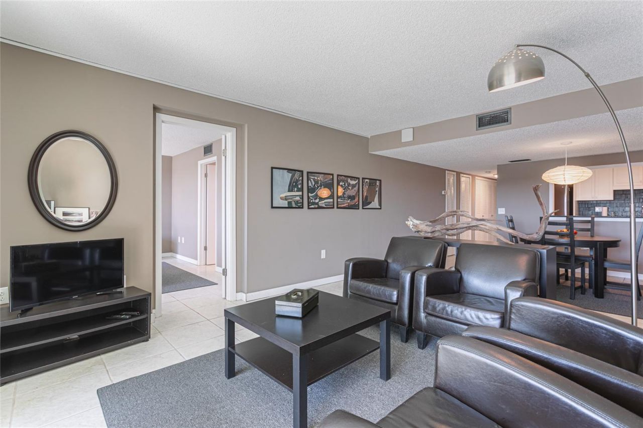 7600 Sun Island Drive S, Unit 707, South Pasadena, FL 33707 Photo