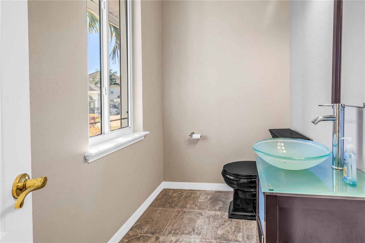 14365 Eagle Pointe Drive, Clearwater, FL 33762 Photo