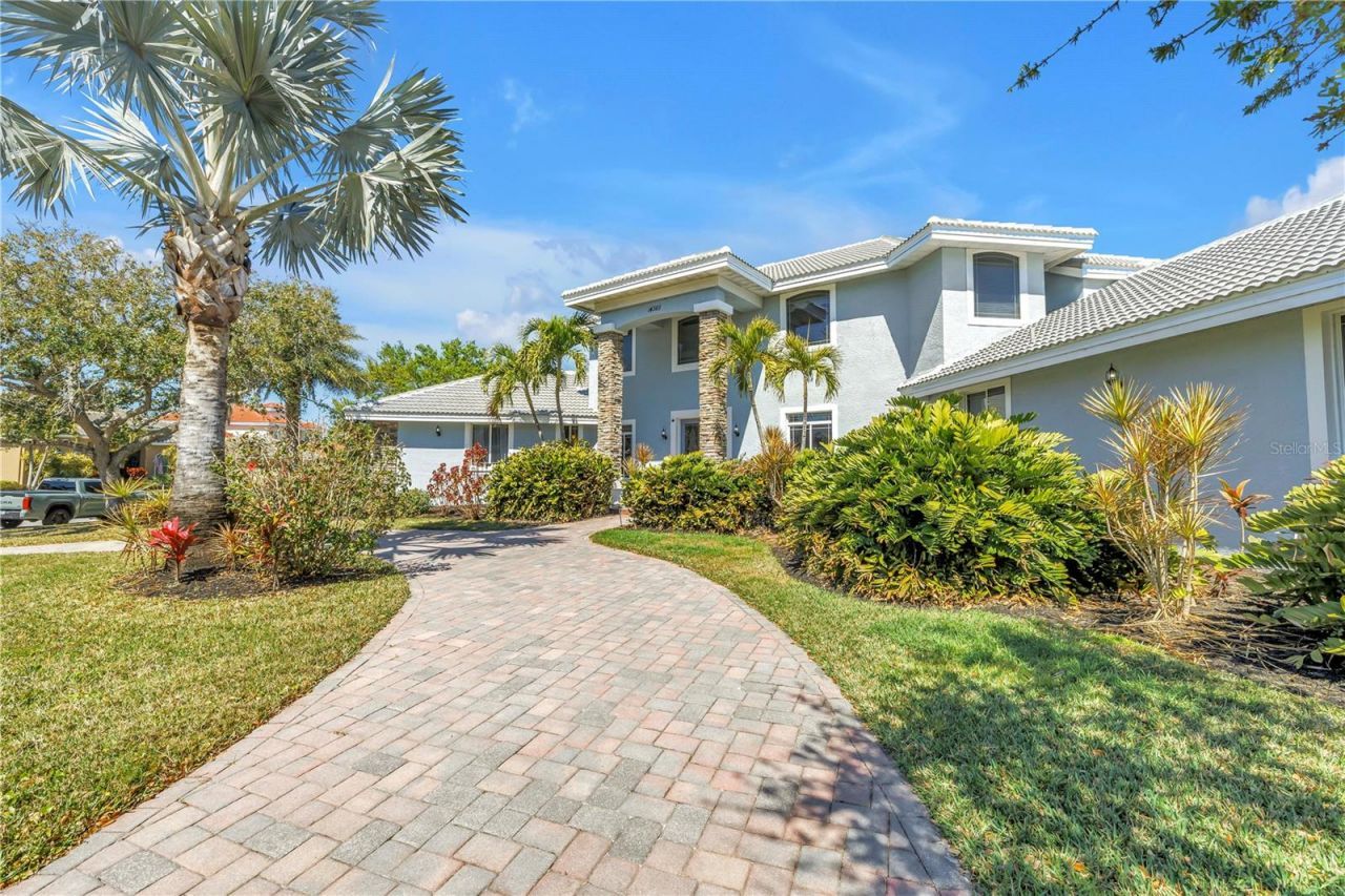 14365 Eagle Pointe Drive, Clearwater, FL 33762 Photo