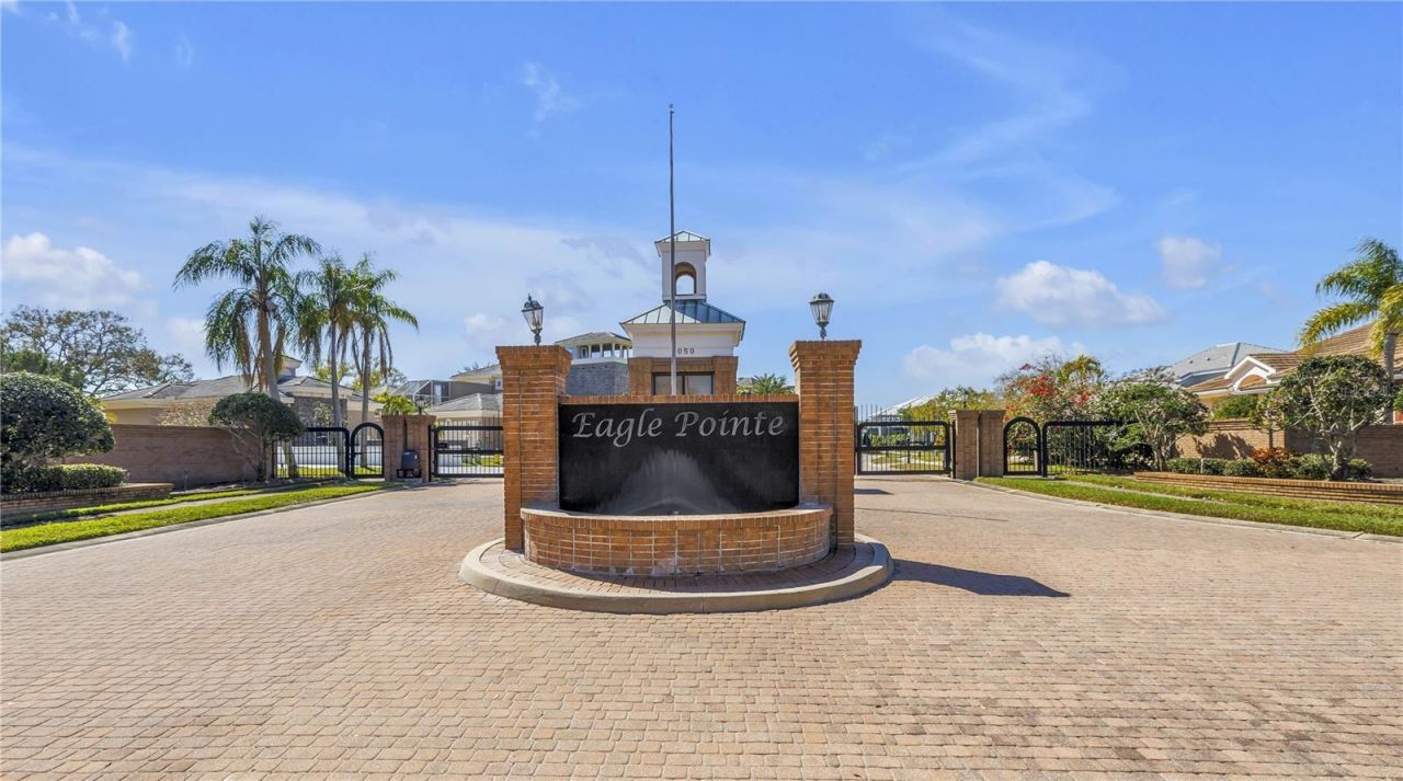 14365 Eagle Pointe Drive, Clearwater, FL 33762 Photo