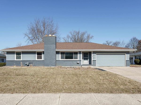 2211 Ruger Avenue, Janesville, WI 53545
