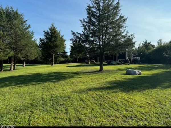 386 Ridge Rd, Fredon, NJ 07860