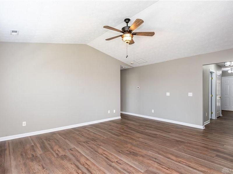 2432 Harmony Drive, Xenia, OH 45385 Photo 10