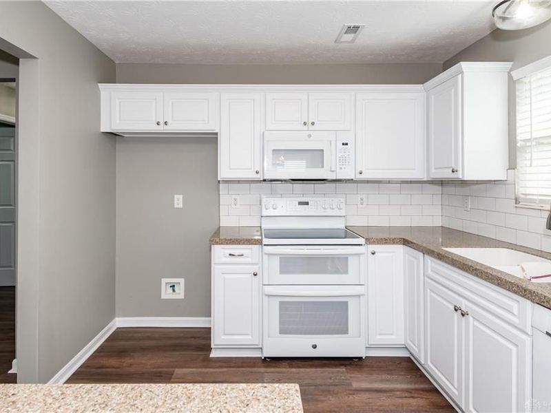 2432 Harmony Drive, Xenia, OH 45385 Photo 17