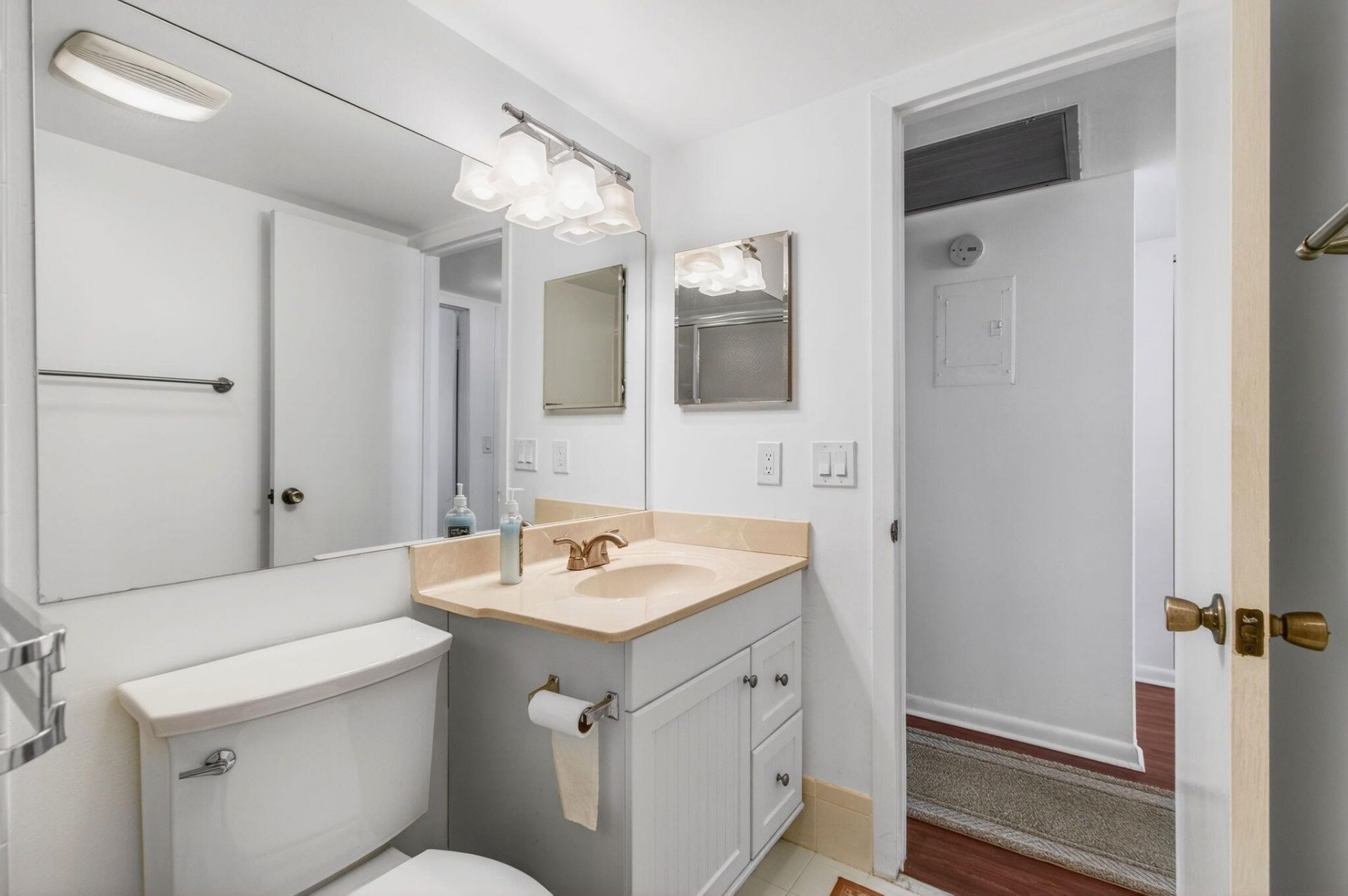 2035 Cornwall B, Boca Raton, FL 33434 Photo