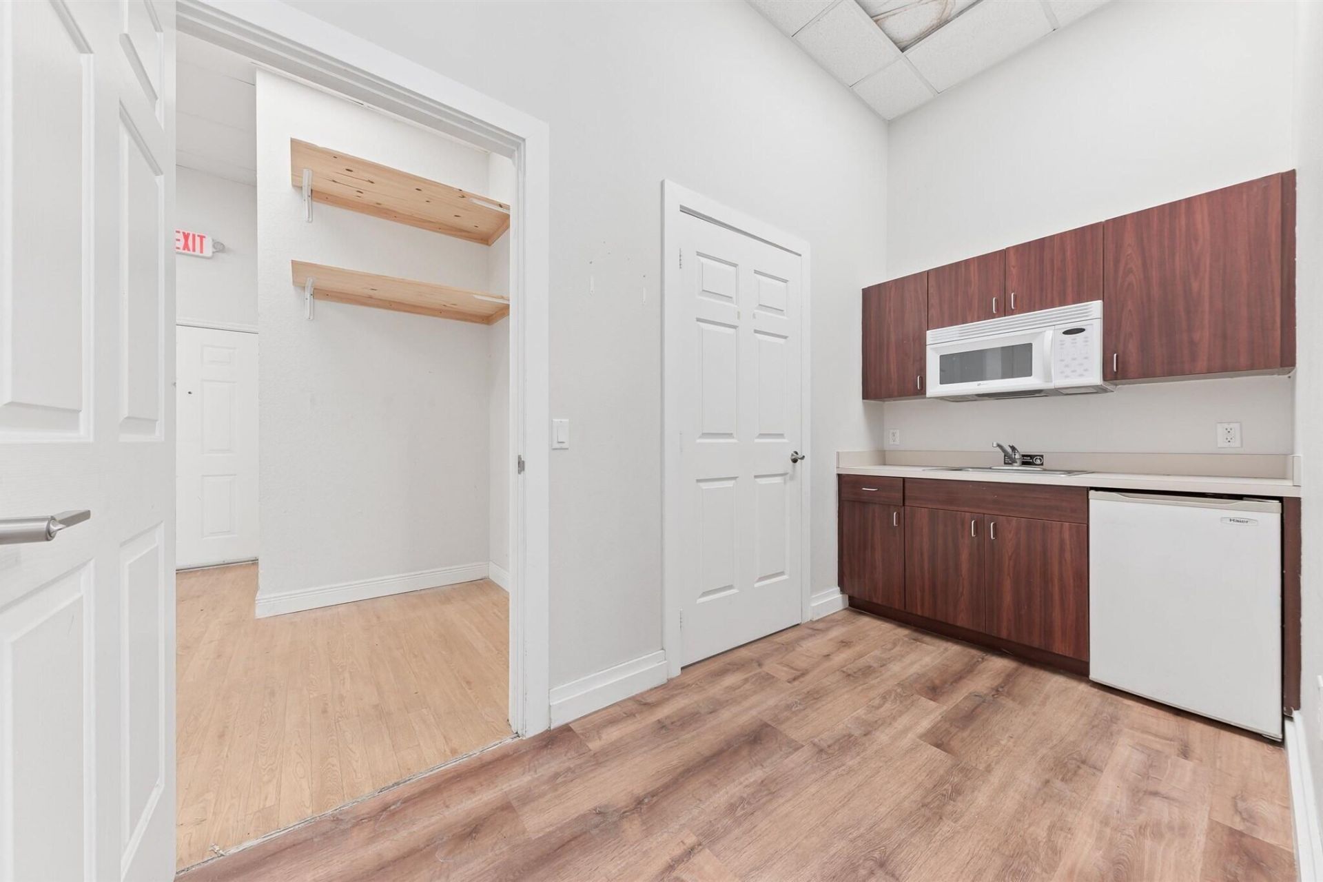 117 Moorings Drive, Unit 38-39, Lantana, FL 33462 Photo