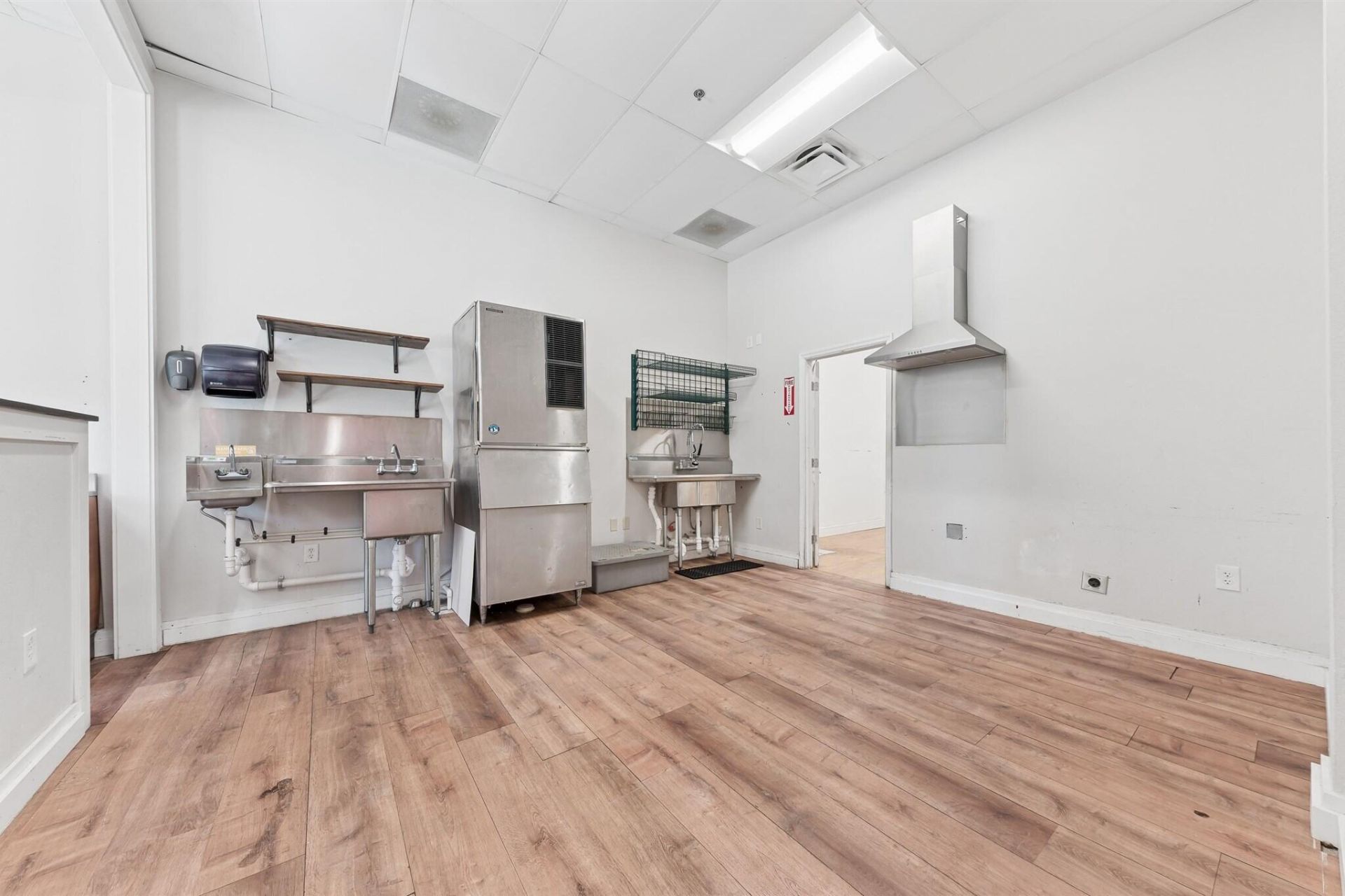 117 Moorings Drive, Unit 38-39, Lantana, FL 33462 Photo