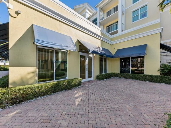 826 N Dixie Highway, Unit 11-15, Lantana, FL 33462