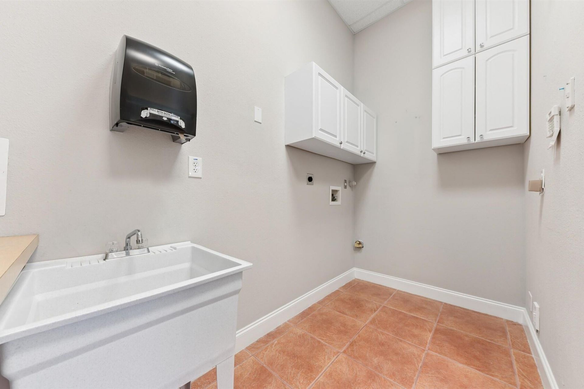 826 N Dixie Highway, Unit 11-15, Lantana, FL 33462 Photo