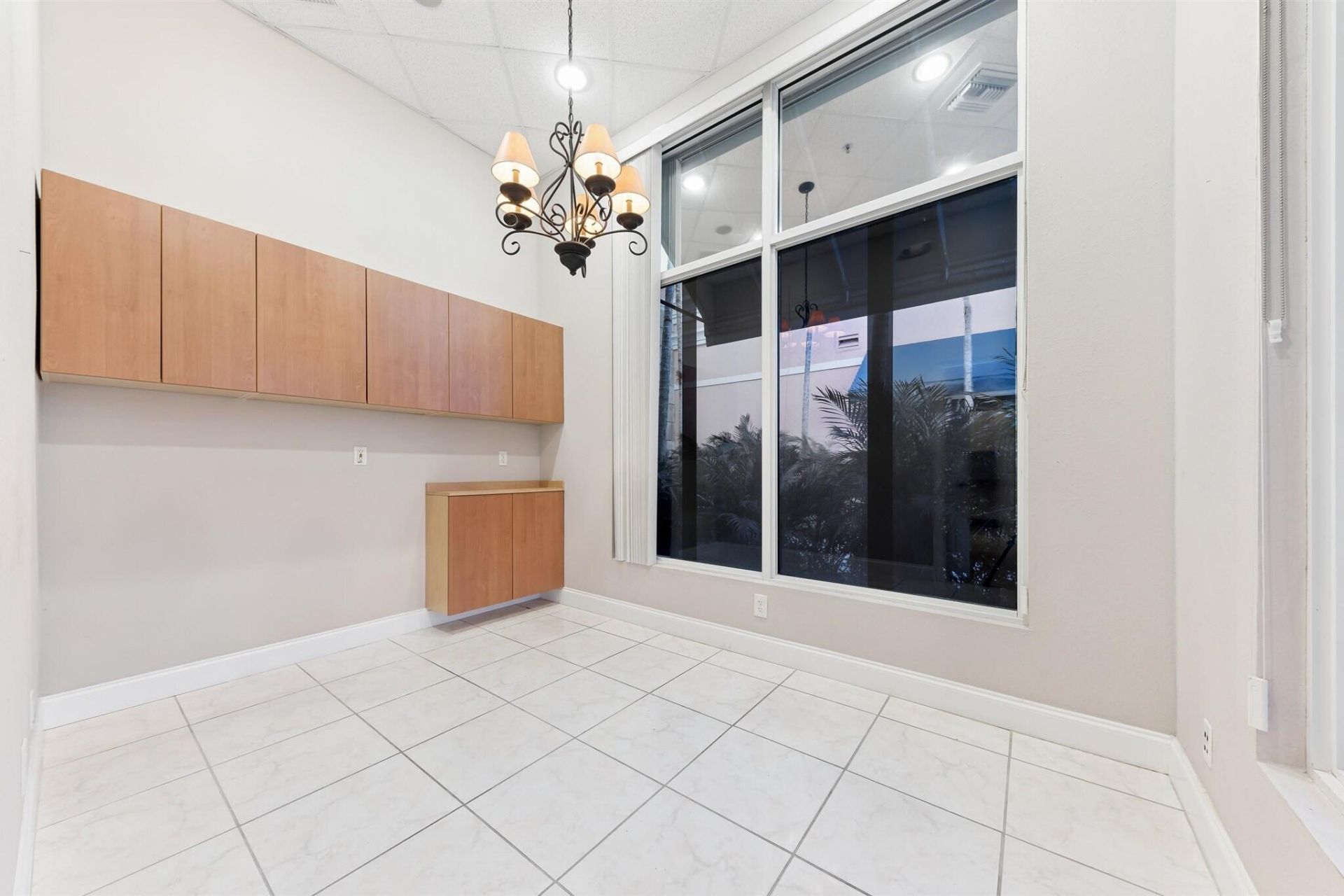 826 N Dixie Highway, Unit 11-15, Lantana, FL 33462 Photo