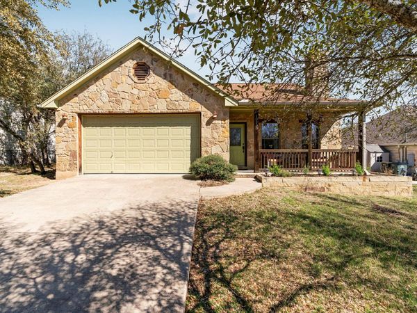 10233 Twin Lake LOOP, Dripping Springs, TX 78620