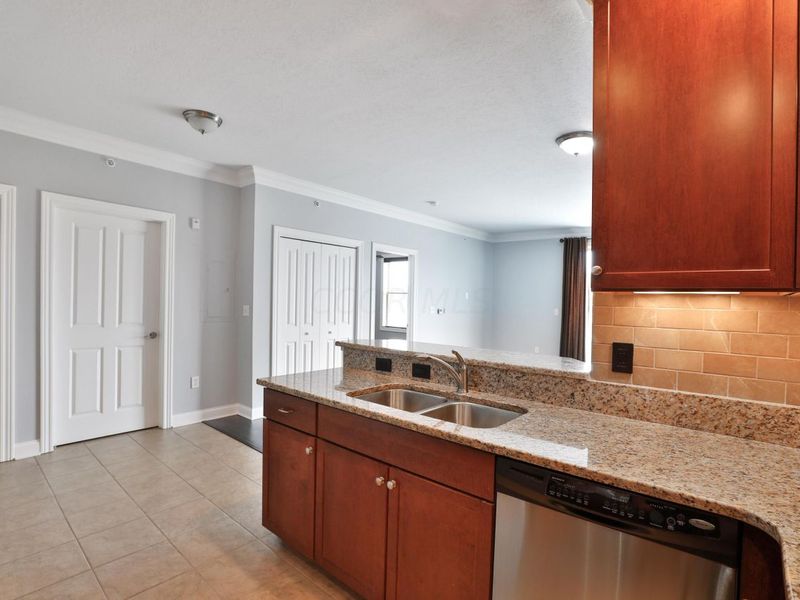 511 W 1st Avenue , Unit 307, Columbus, OH 43215 Photo 11