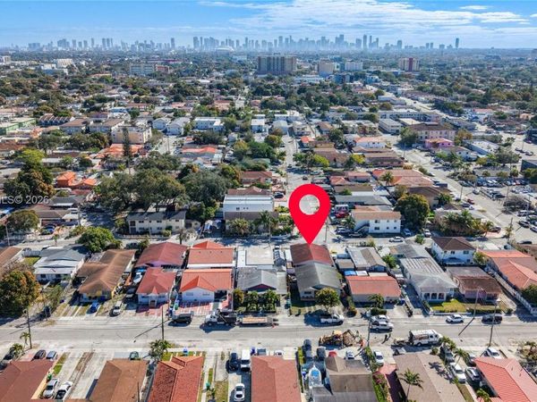118 NW 48th Ave, Miami, FL 33126