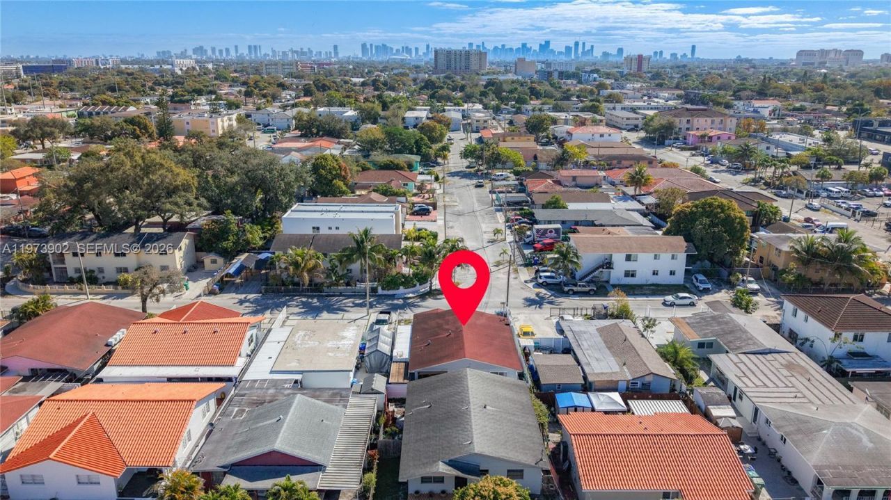 118 NW 48th Ave, Miami, FL 33126 Photo