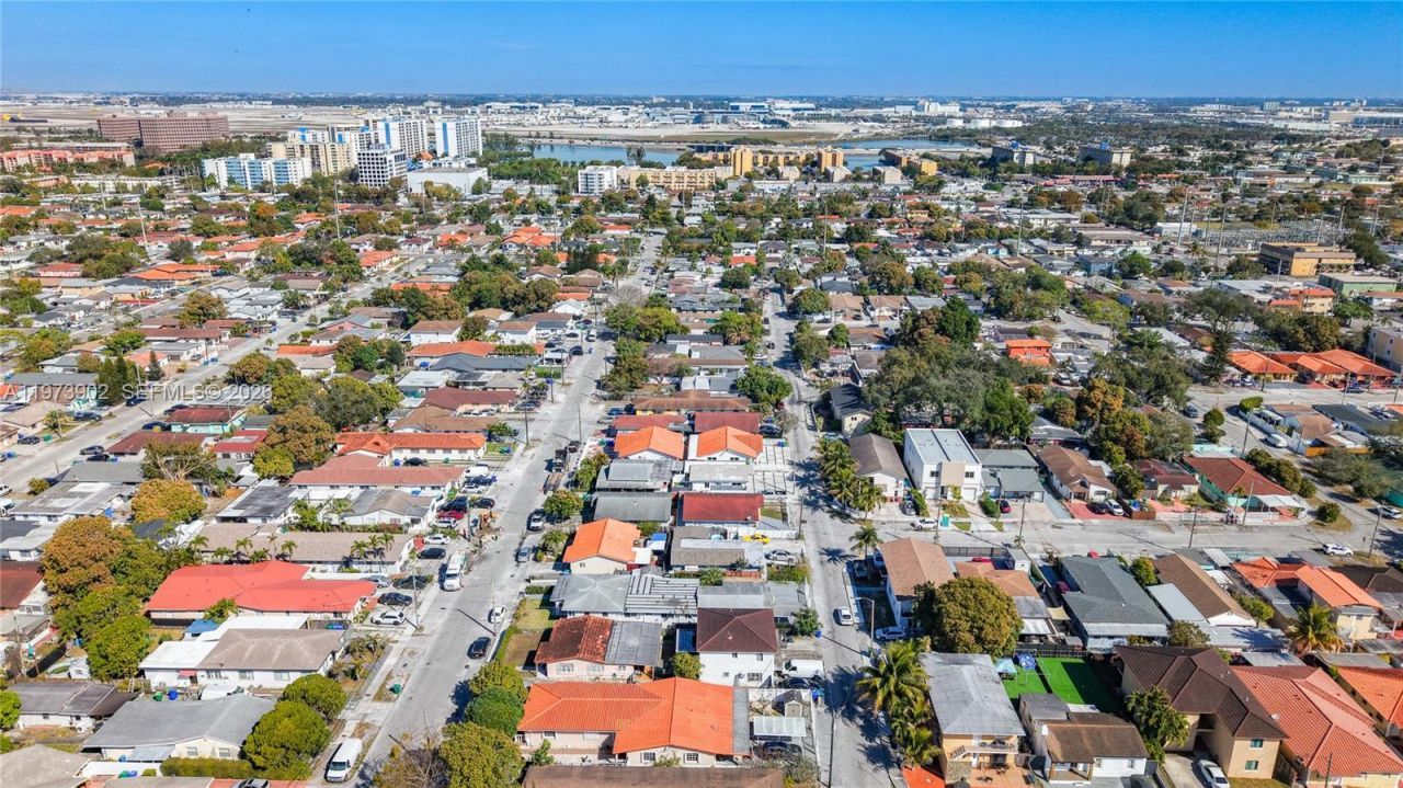 118 NW 48th Ave, Miami, FL 33126 Photo