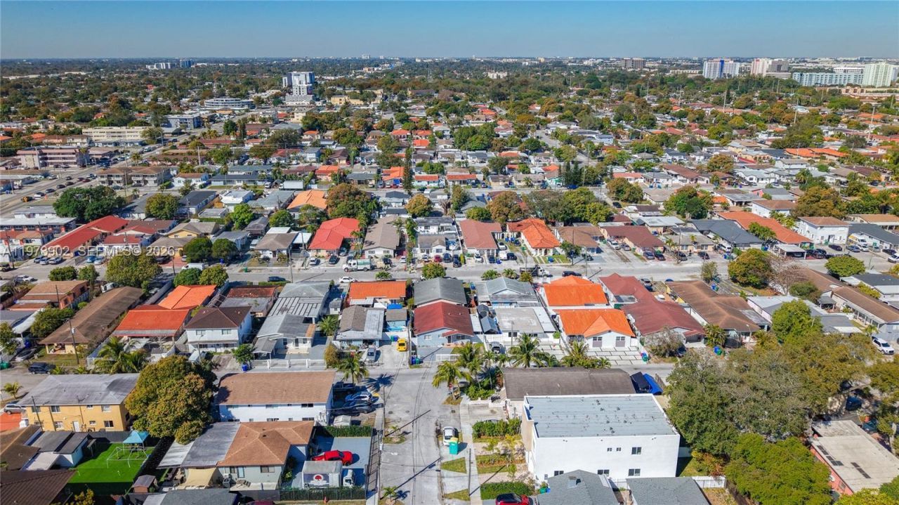 118 NW 48th Ave, Miami, FL 33126 Photo