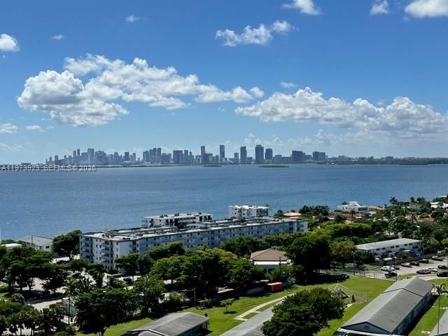 7601 E Treasure Dr , Unit 1905, North Bay Village, FL 33141 Photo