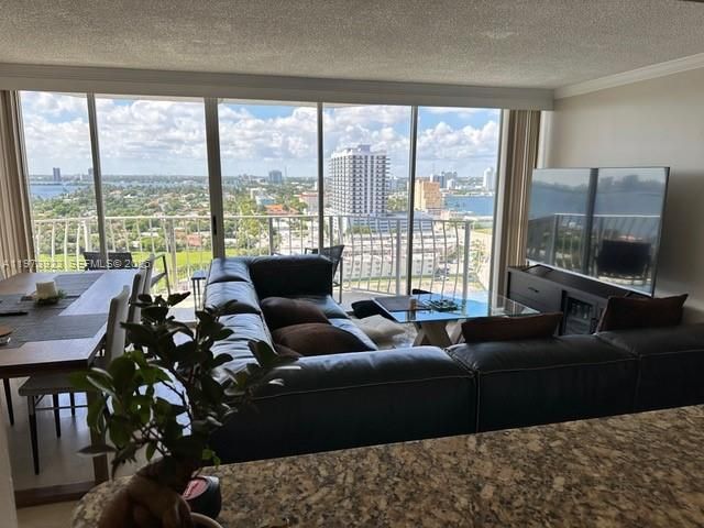 7601 E Treasure Dr , Unit 1905, North Bay Village, FL 33141 Photo