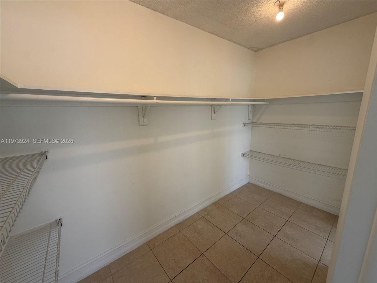 2008 Jackson St, Unit D7, Hollywood, FL 33020 Photo