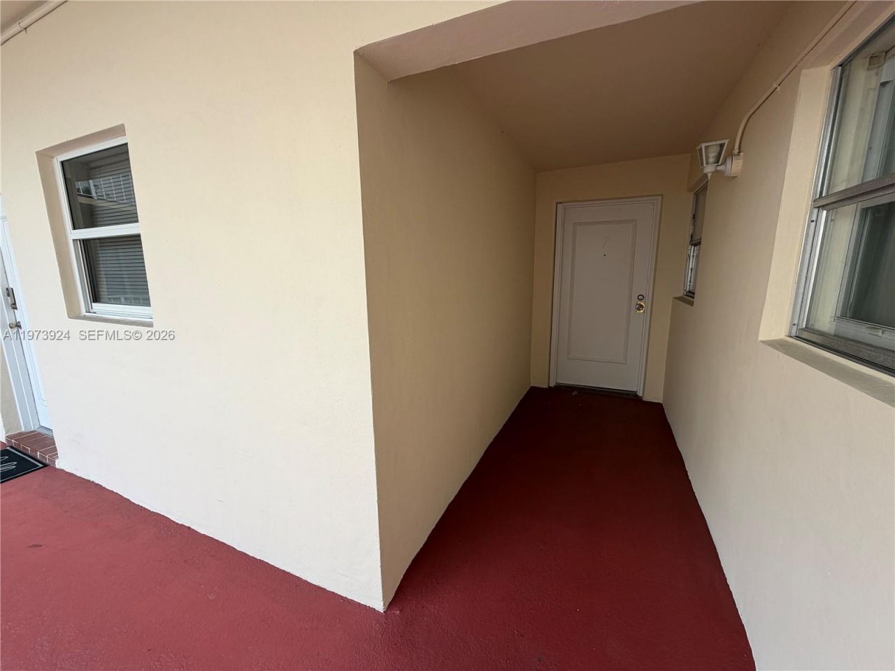 2008 Jackson St, Unit D7, Hollywood, FL 33020 Photo