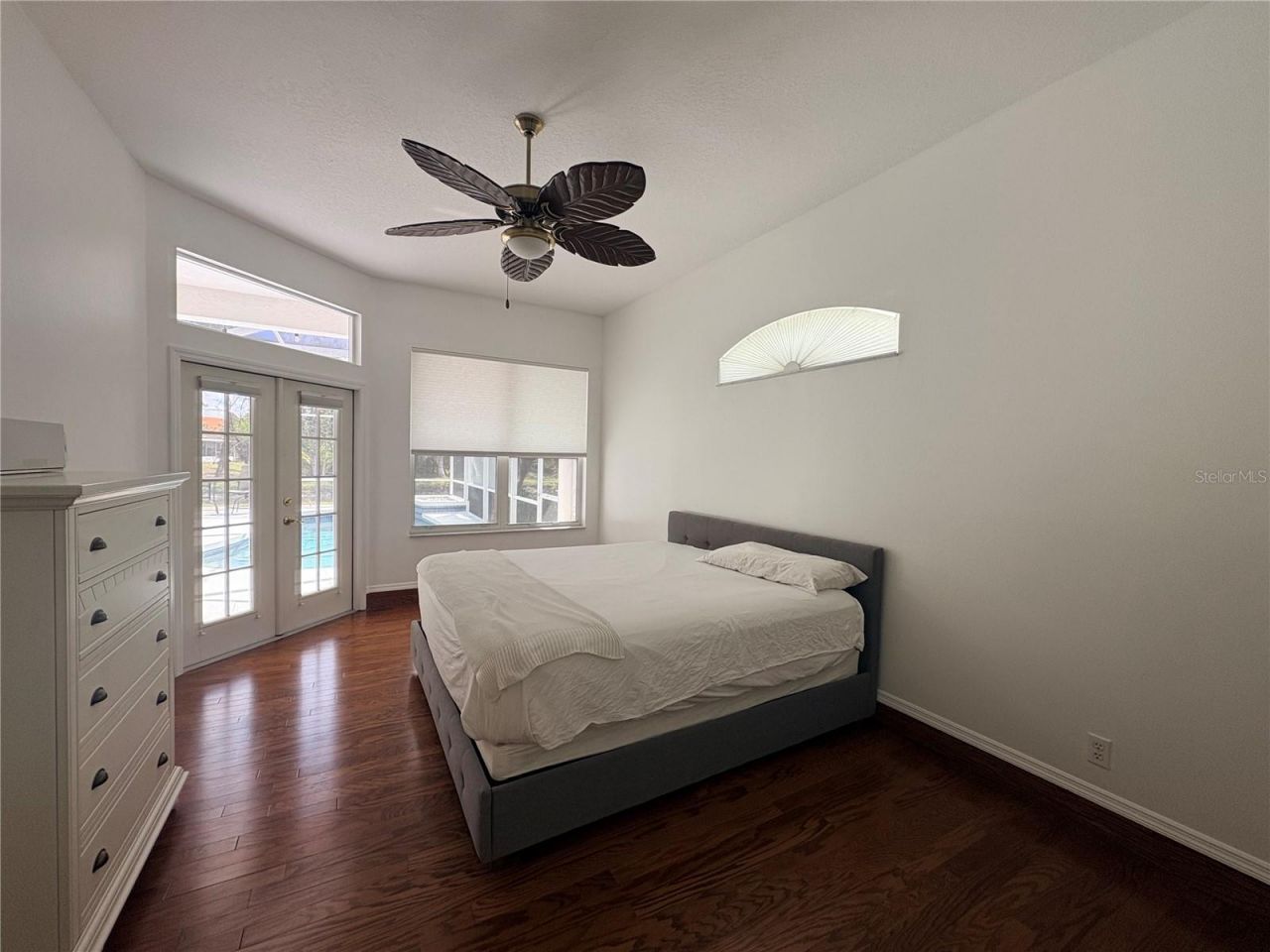 7207 39th Lane E, Sarasota, FL 34243 Photo