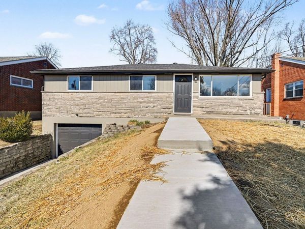 32 Julia Avenue, Florence, KY 41042