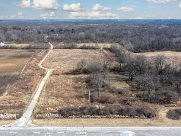 5738 US Highway 23 N, Delaware, OH 43015