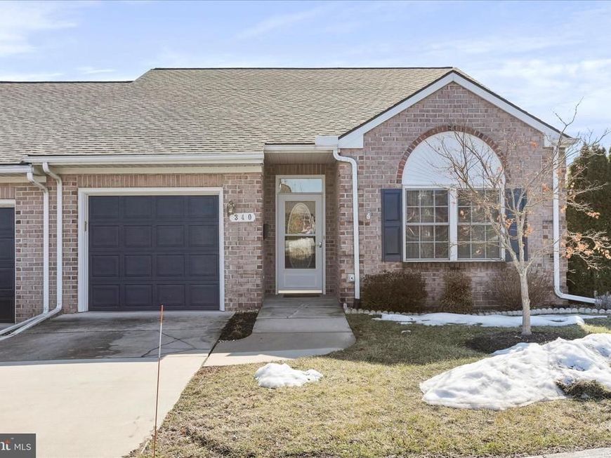 340 Sunbrook Lane, Hagerstown, MD 21741 Main Photo