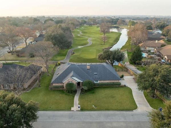 1208 Fairfax Drive, Mansfield, TX 76063