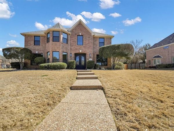 809 Forest Lakes Court, Keller, TX 76248