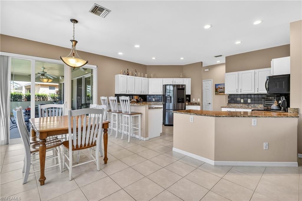 9261 Pittsburgh Blvd, Fort Myers, FL 33967 Photo