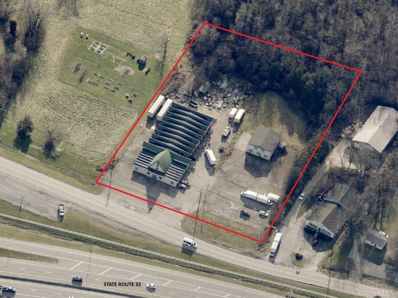 675 College Drive, Batavia, OH 45103 Photo 1