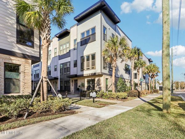 1630 BRIDGETON Drive, Jacksonville, FL 32207