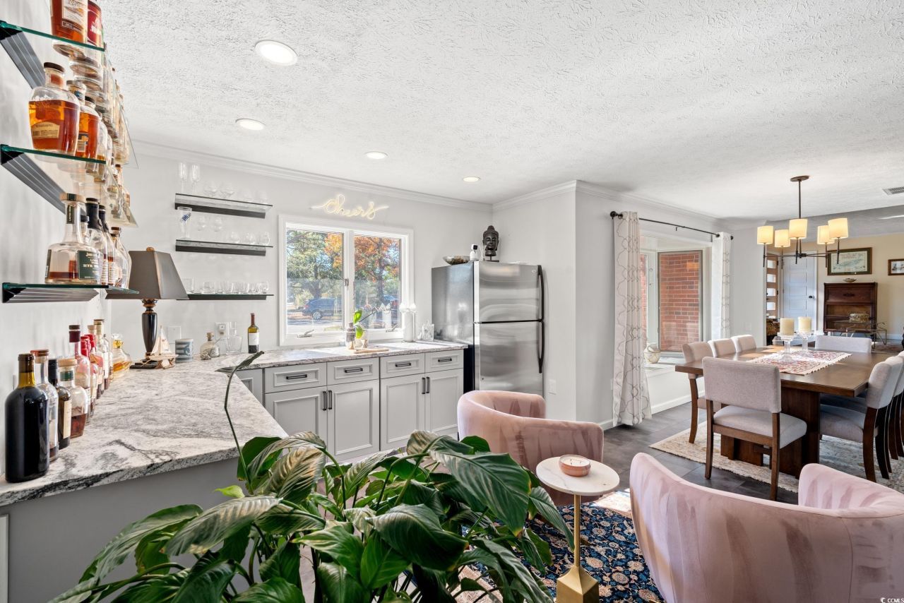 4405 Camellia Dr.  Photo 11