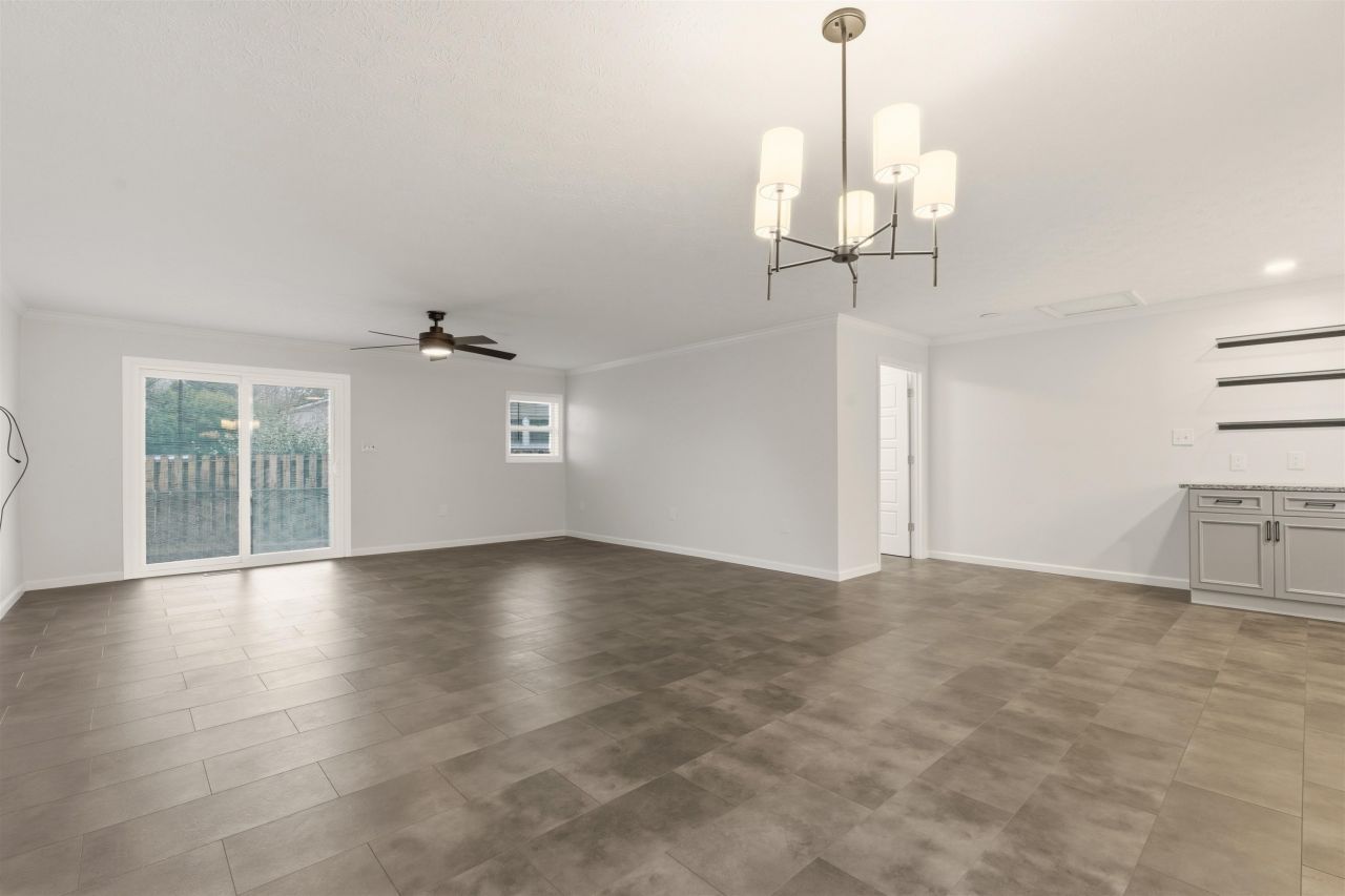 4405 Camellia Dr.  Photo 5