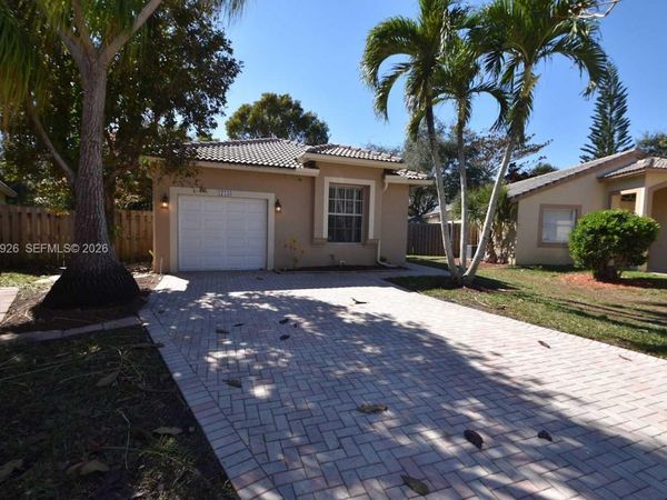 Pembroke Pines, FL 33028