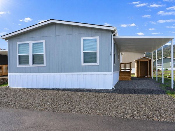 1 Corral Lane, Unit 38, Ashland, OR 97520