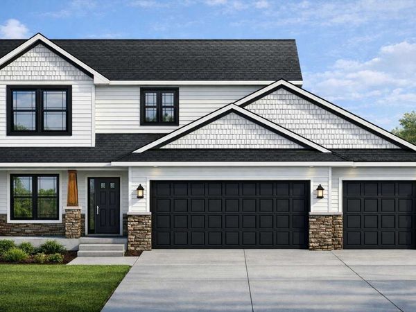 321 10th Street S, Sartell, MN 56377