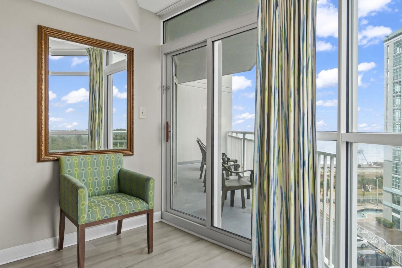 5300 N Ocean Blvd.  Photo 19