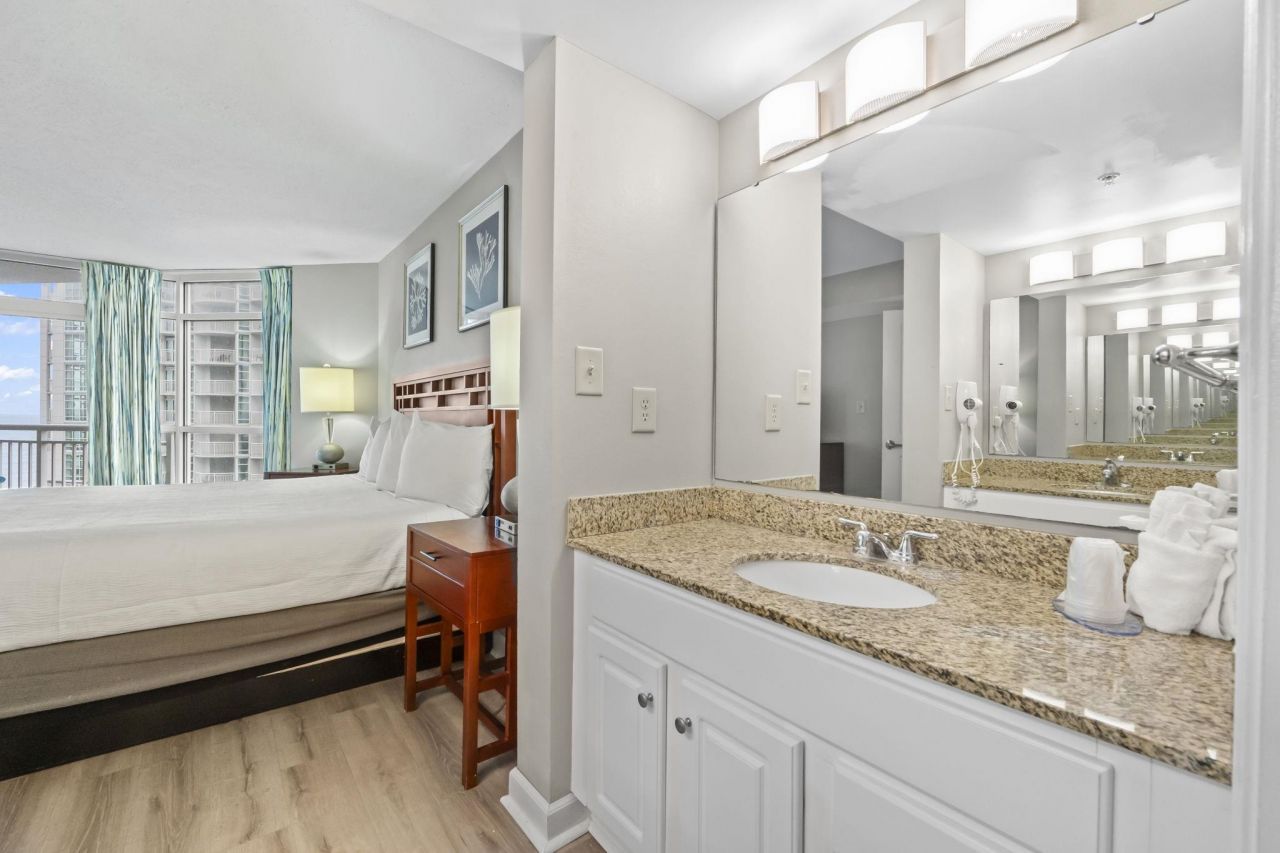 5300 N Ocean Blvd.  Photo 21