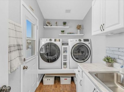 1360 Jackie Lane, Minden, NV 89423 Photo