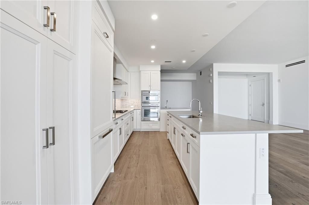 4810 Pelican Colony, Unit 1004, Bonita Springs, FL 34134 Photo