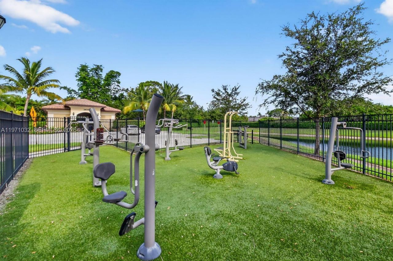 2857 Bard St , Palm Springs, FL 33406 Photo