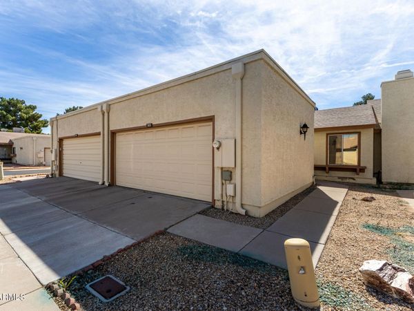 2615 W WILLOW Avenue, Phoenix, AZ 85029