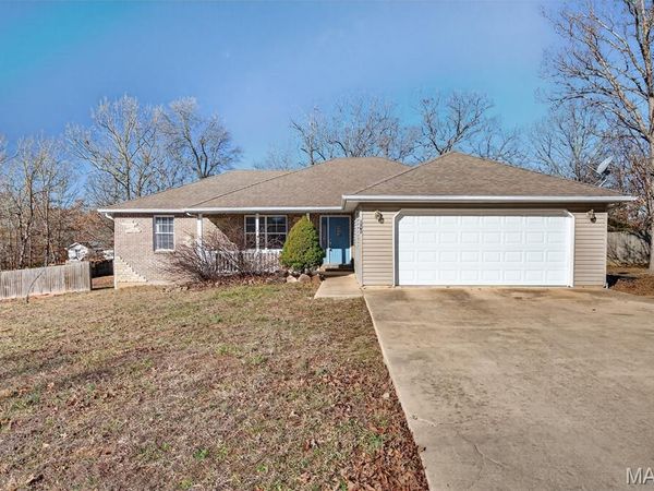 21062 Larson Road, Waynesville, MO 65583